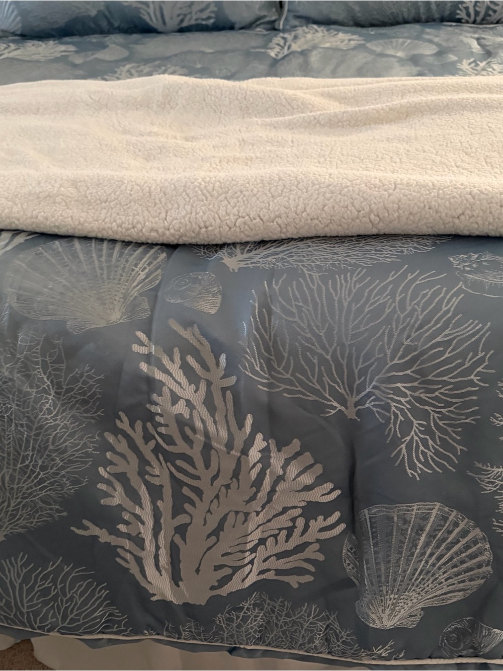 Coastal Coral Reef Comforter Set in Light Blue - Unbranded - Picture 2 of 5